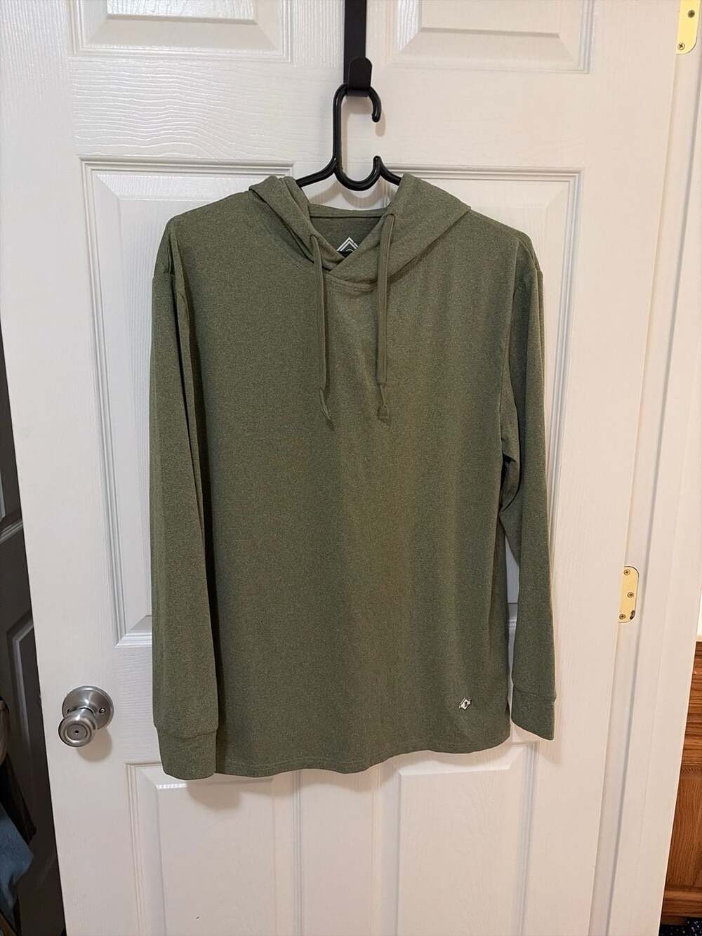BURLEBO Men's Sun Protection Lightweight Long Sleeve Hoodie in Olive Green